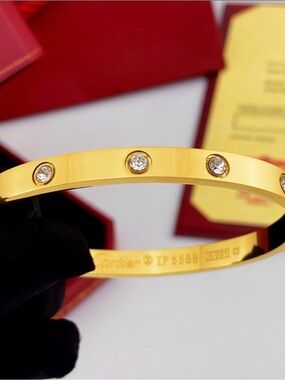 Designer Inspired Gold Pavé Crystal Bangle Bracelet 17 cm